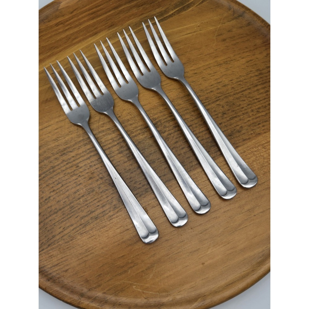Supreme Cutlery LIBERTY BELLE Five SALAD FORKS 6 1/2" 3‎ Tine SCC Towle Japan